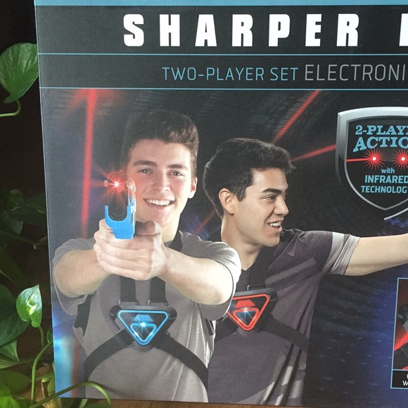Laser Tag Sharper Image Electronic - Picture 5 of 9